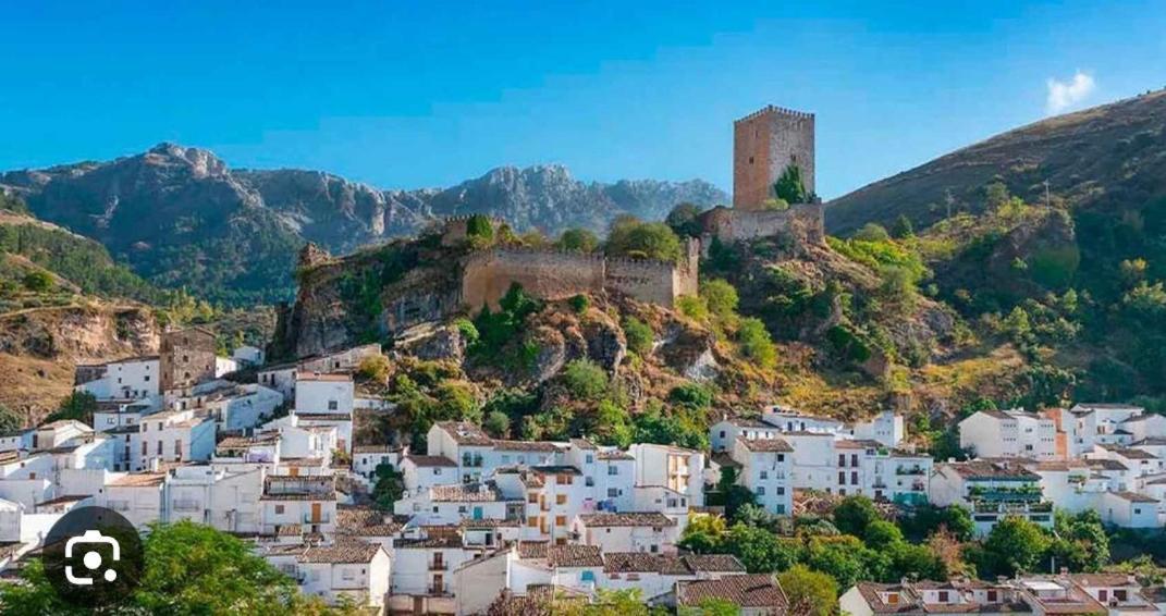 Cazorlasalud Santo Tomé Eksteriør bilde